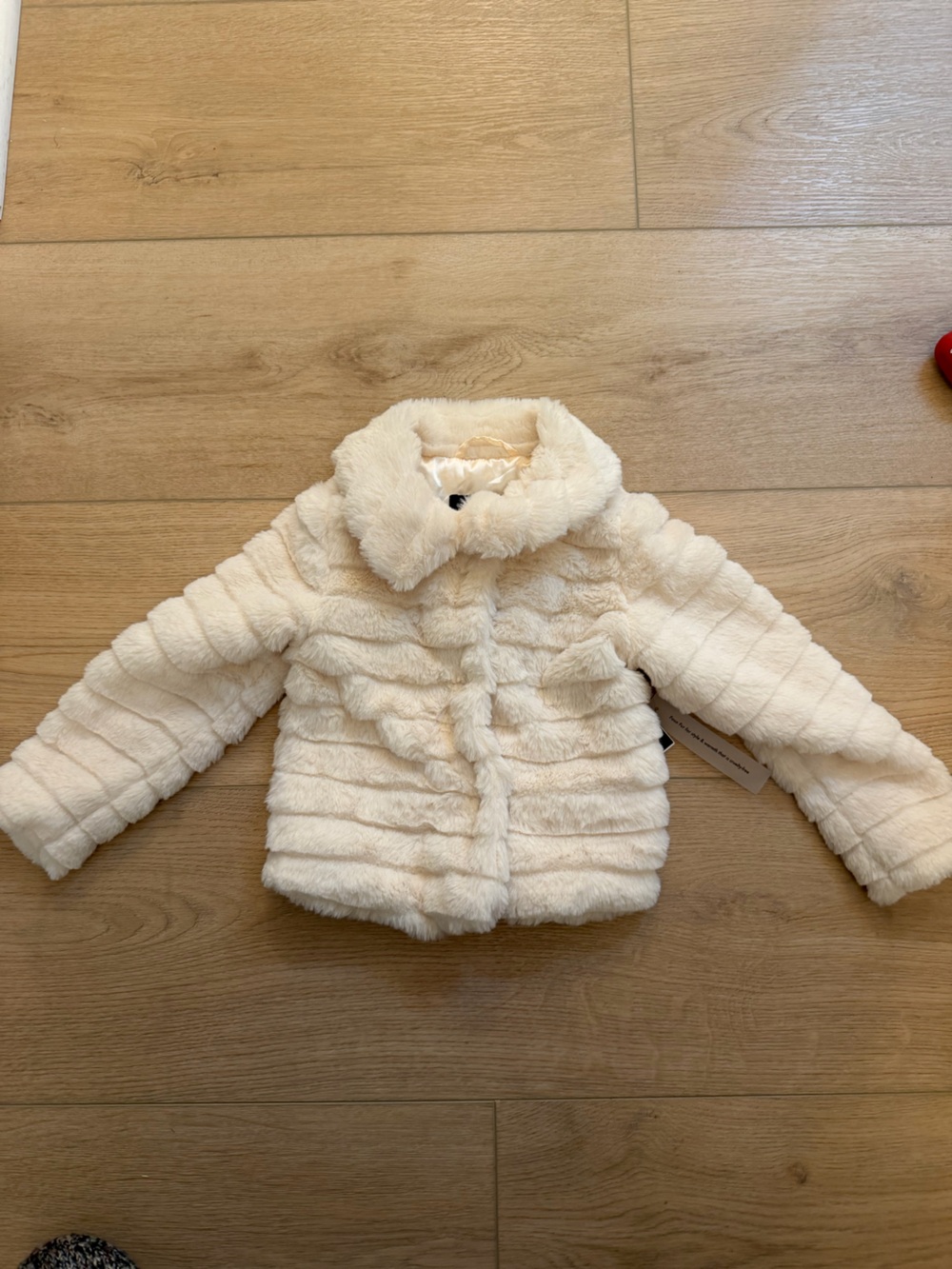 Tahari Plush Fur Hooded Jacket in Cream